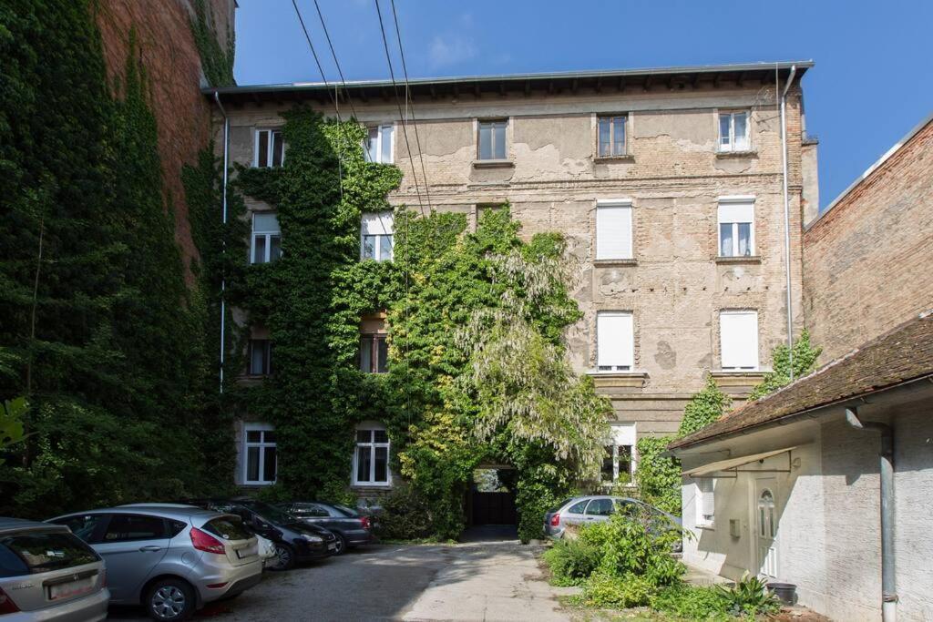 ✯Genius Apartment✯Fullyequipped✯Parking ザグレブ エクステリア 写真